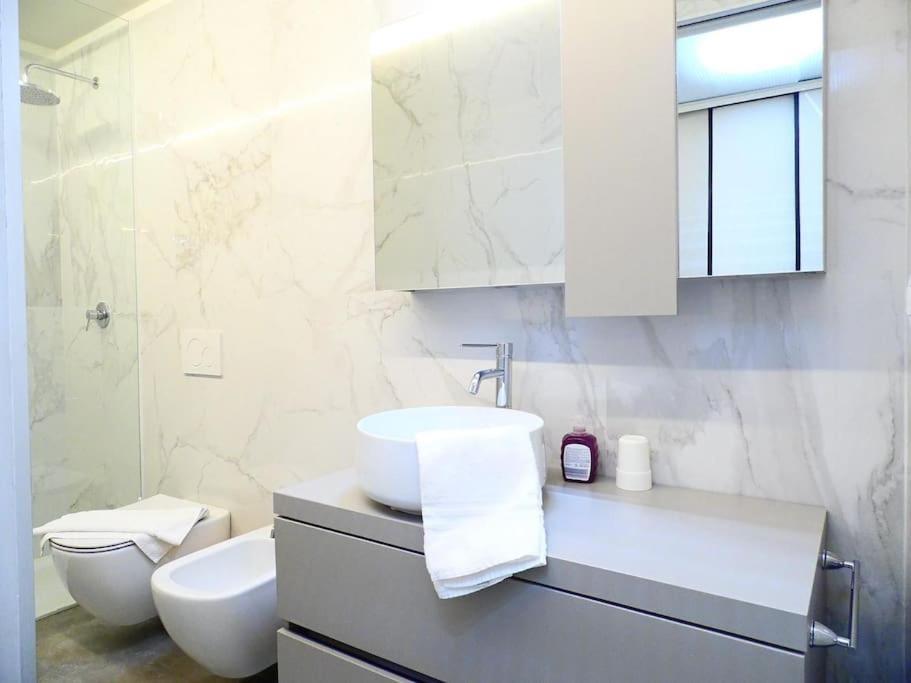 Isola Apartment Pastrengo ميلان المظهر الخارجي الصورة